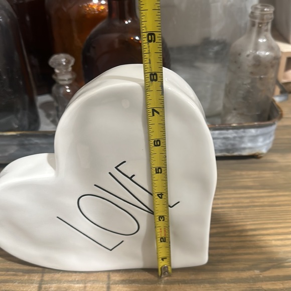 Rae Dunn LOVE Ceramic Heart - Picture 6 of 8